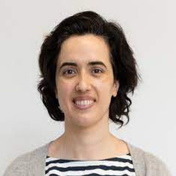 Dr. Carmen Cagigas Fernandez
